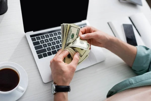 Comment Gagner de l'Argent au Black : Une Opportunité Lucrative